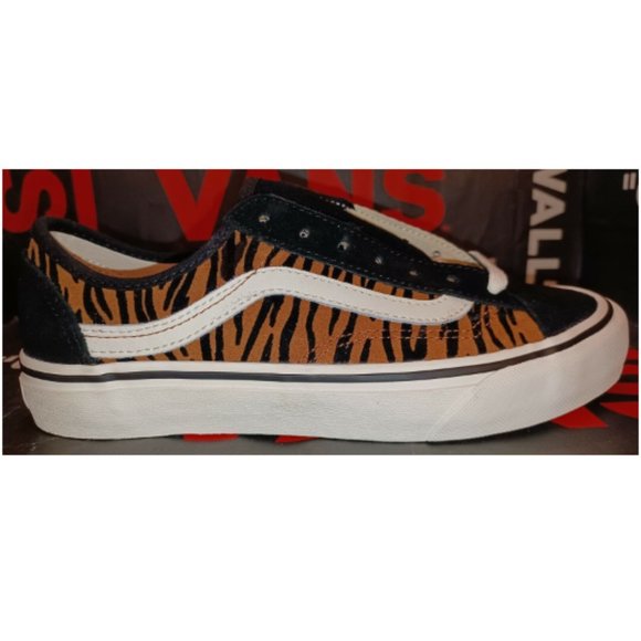 Vans Style 36 Decon Sf (Animal Stripes) Black Marshmallow Womens 7.5 VNOA5HYR9ZY - Picture 2 of 11